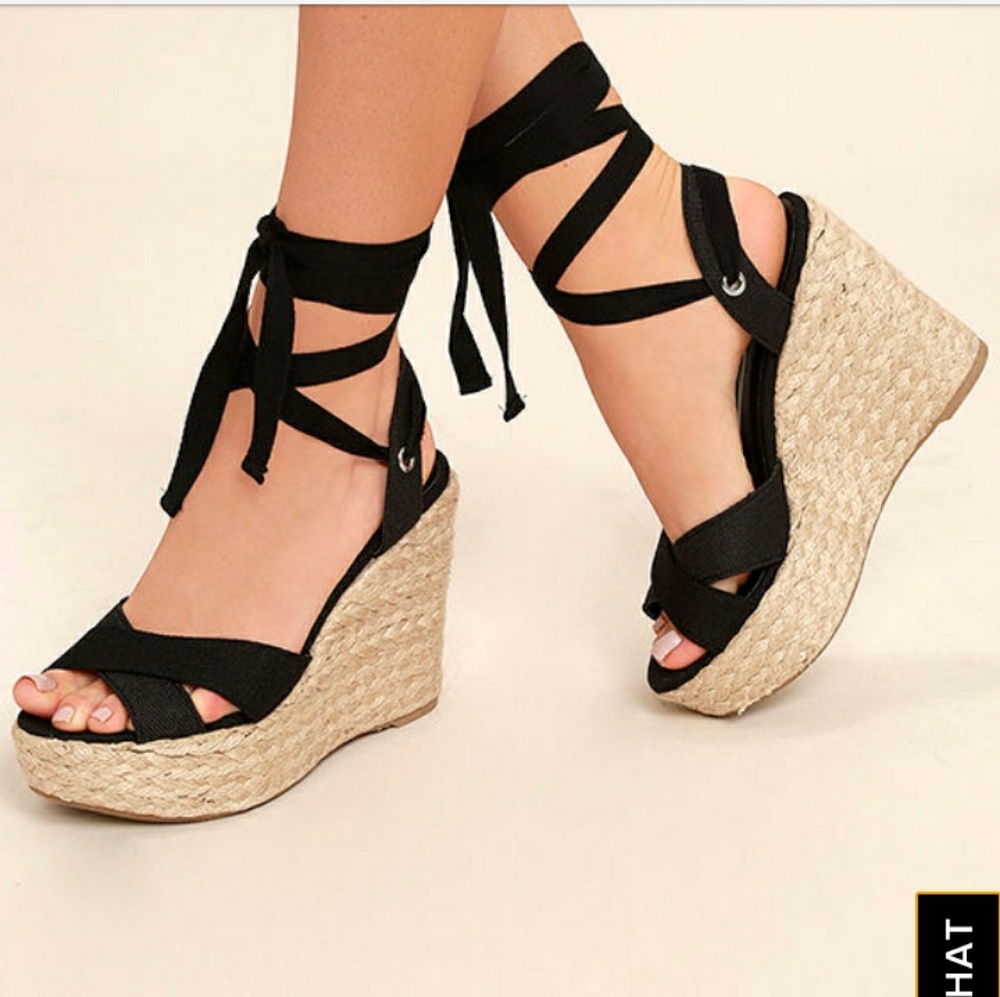 Shoes - Picture 3 of 3